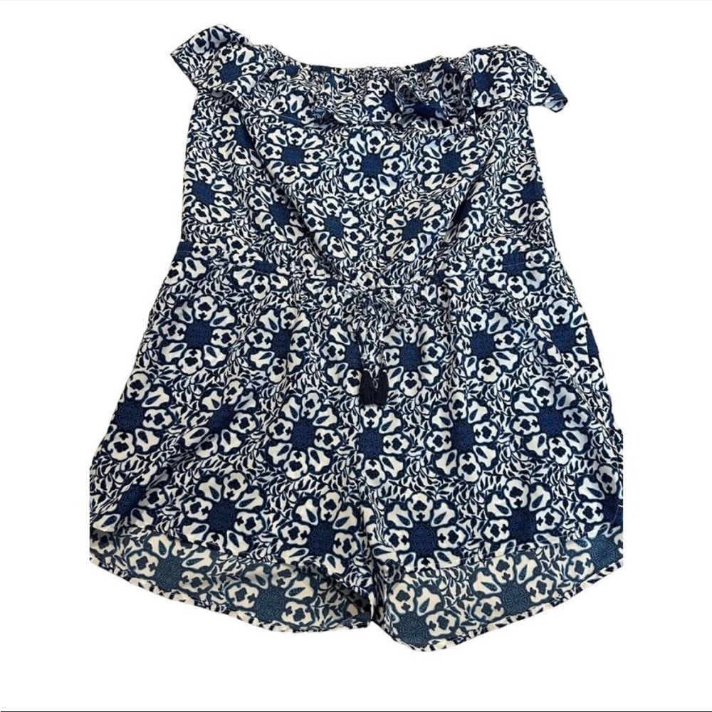 Vineyard vines strapless romper